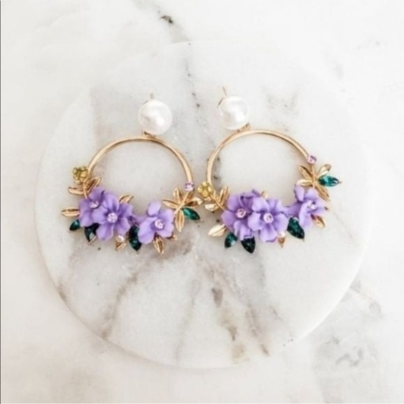 purple flower statement earrings pearl with crystal - Picture 2 of 6